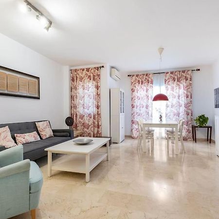 Centro Ferrandiz Parking Gratis Apartment Malaga Bagian luar foto