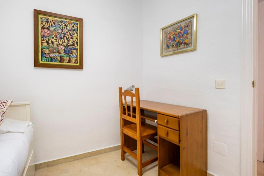 Centro Ferrandiz Parking Gratis Apartment Malaga Bagian luar foto