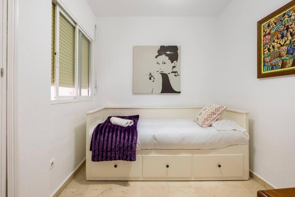 Centro Ferrandiz Parking Gratis Apartment Malaga Bagian luar foto