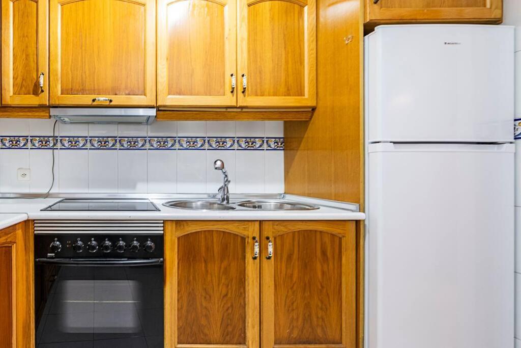 Centro Ferrandiz Parking Gratis Apartment Malaga Bagian luar foto
